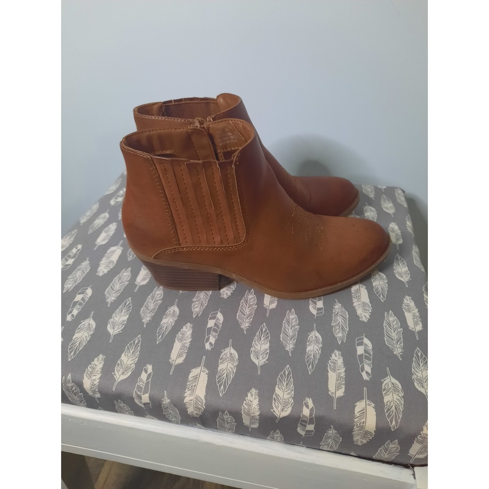 Frye and Co Jude Cognac Brown Western Ankle Boots Block Heel Size 9M - Picture 2 of 6
